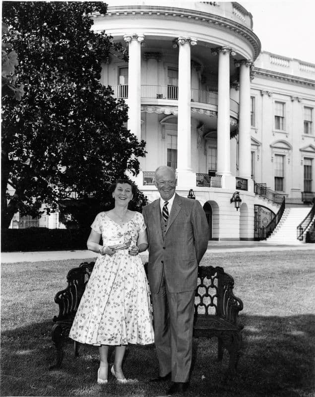 Dwight and Mamie Eisenhower in front of the White HouseJuly 1, 1954