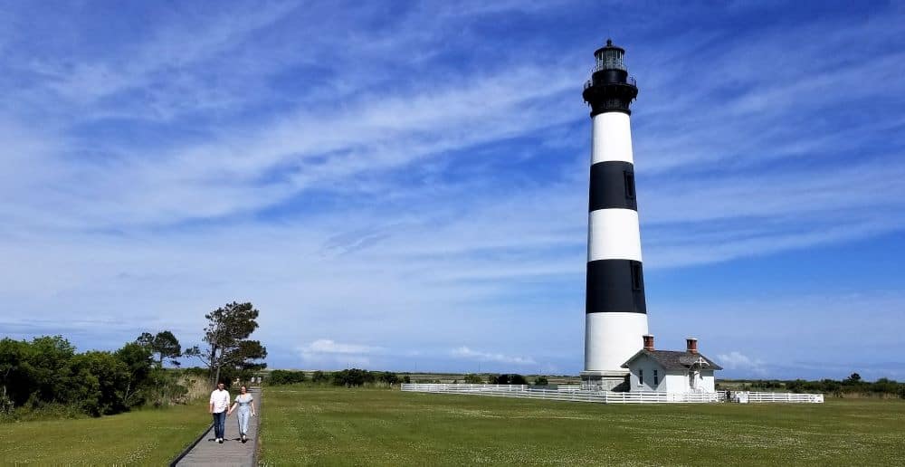 Bodie Island Lighthouse and boardwalk
